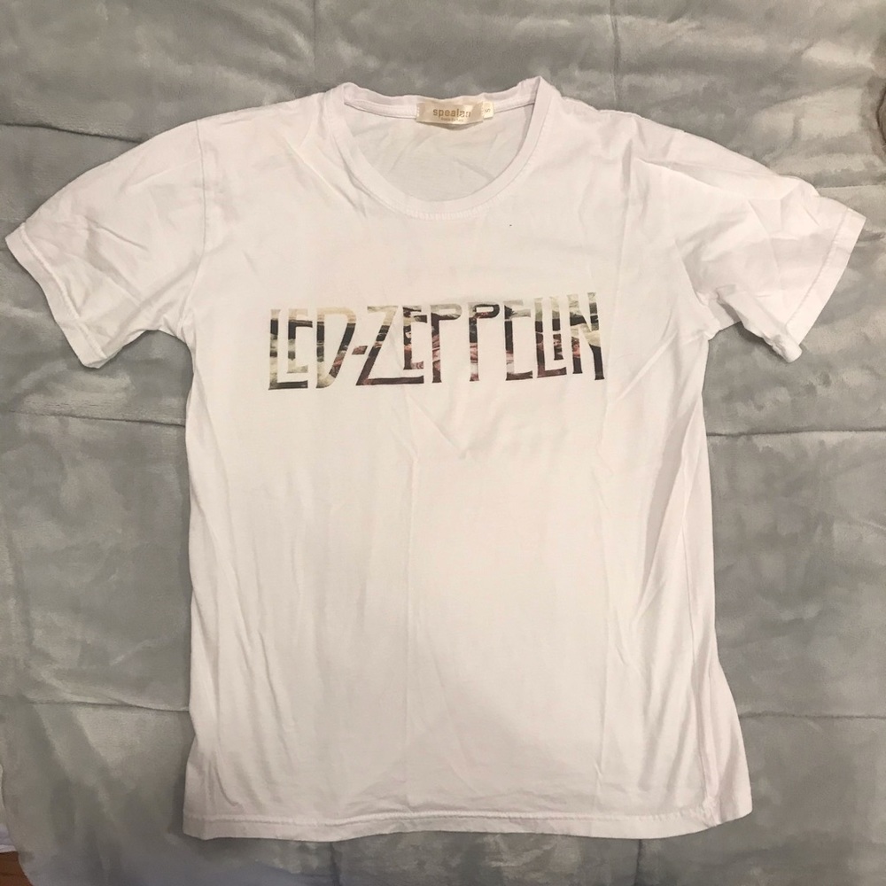 Led Zeppelin T-shirt